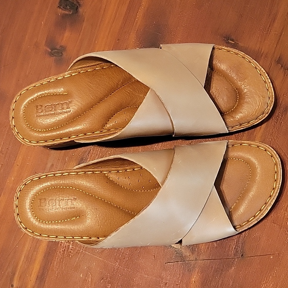 Beautiful Born Leather Slide Sandals  - Size 10
